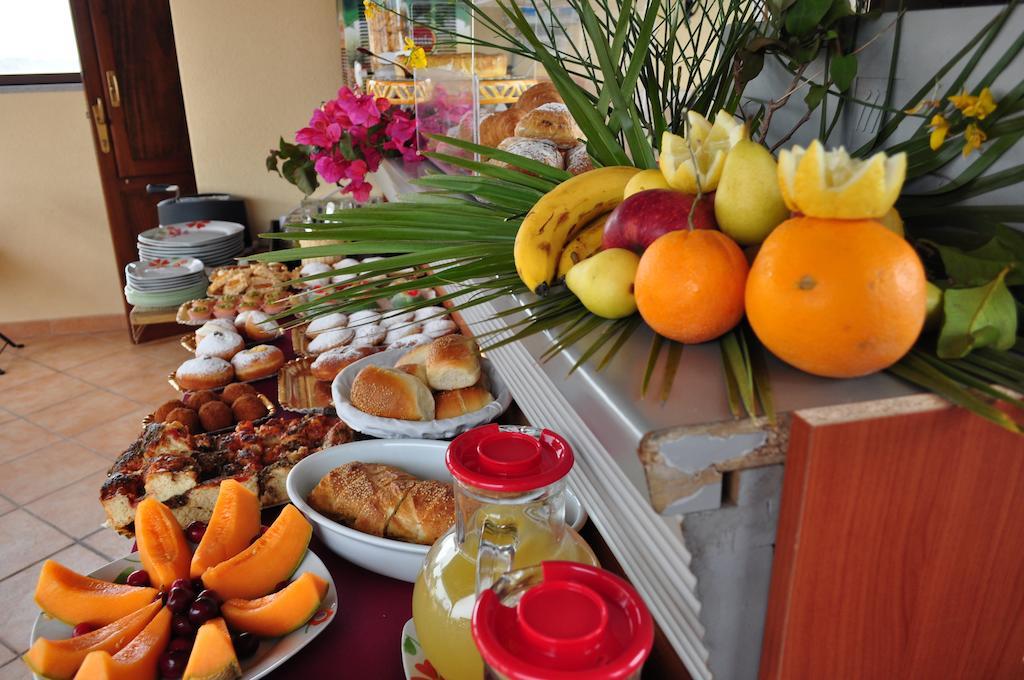 Rooms And Breakfast Zefiro San Vito Lo Capo Eksteriør billede